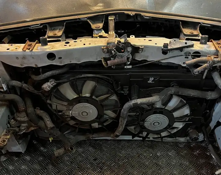Toyota Prius (XW30) (2009 - 2015) PRIUSPLUS Комплект переднего бампера — фото 2