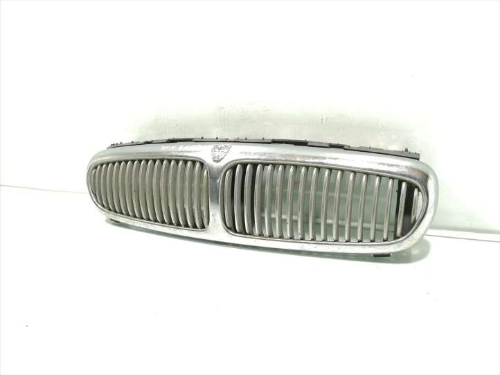 1X43-5510-AE Jaguar X-Type Grotelės viršutinės