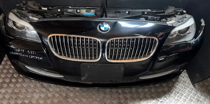 BMW 5 F10 F11 (2009 - 2016) BMW523 Комплект переднего бампера — фото 1