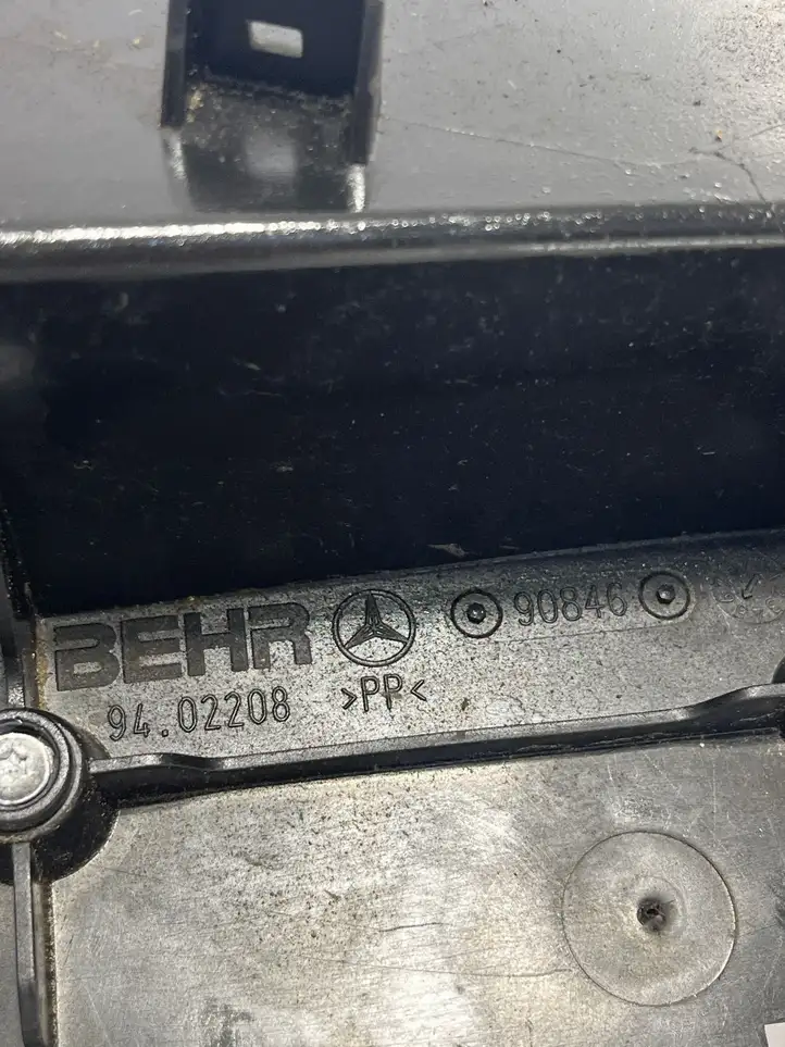 Mercedes-Benz CLS C219 (2003 - 2011)  9400971 Другая деталь салона