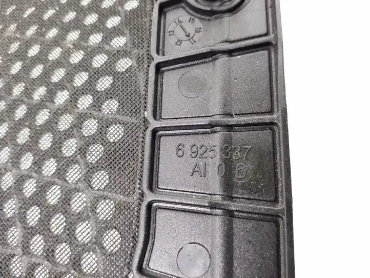 BMW 3 E92 E93 (2005 - 2014) 6925337 Решетка сабвуфера — фото 3