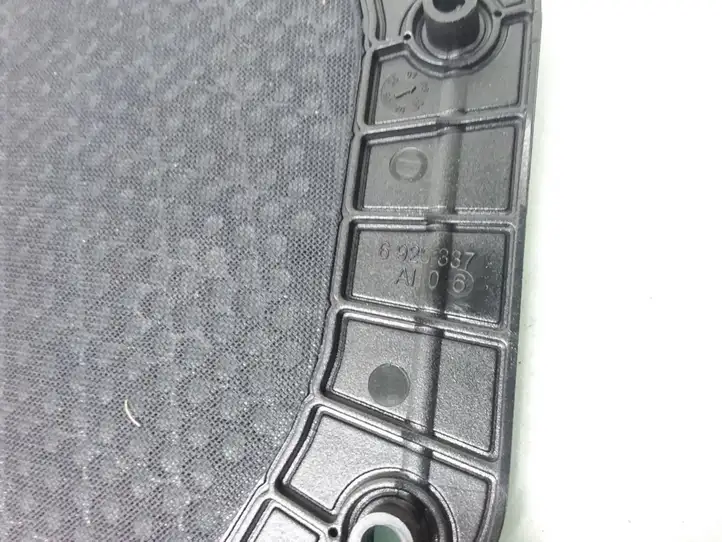 BMW 3 E90 E91 (2005 - 2012) 6925337 Решетка сабвуфера — фото 3