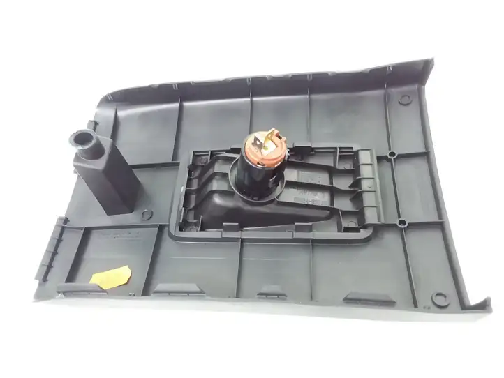 Toyota Auris E180 (2012 - 2018) 5892302160 Прочие детали салона — фото 2
