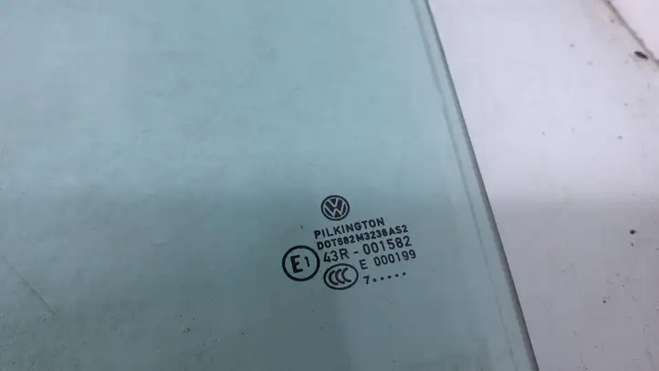 Volkswagen Touran I (2003 - 2010) AS2 Стекло передней двери — фото 2