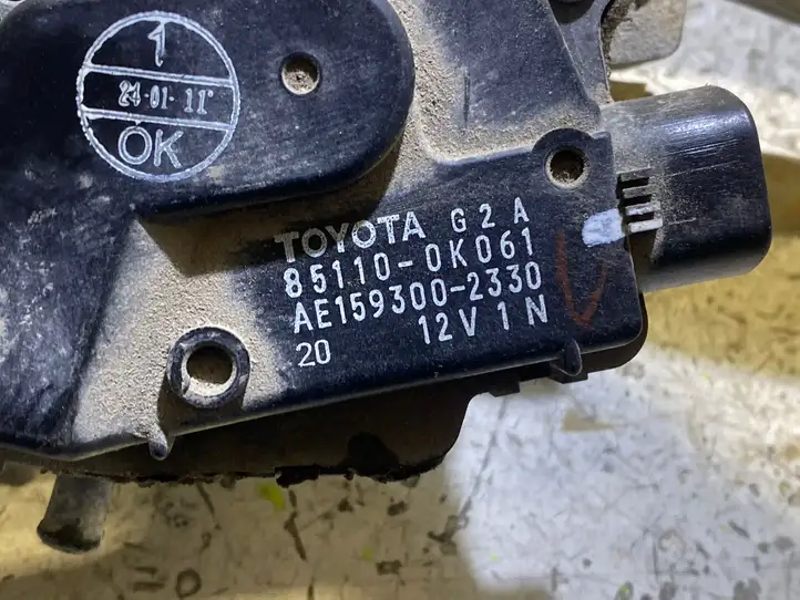 Toyota Hilux (AN10, AN20, AN30) (2004 - 2008) 851100K061 Комплект механизма стеклоочистителей — фото 2