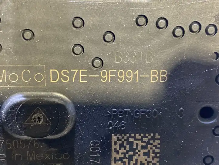Ford Mondeo MK V (2014 - ) DS7E9F991BB Дроссельная заслонка — фото 2