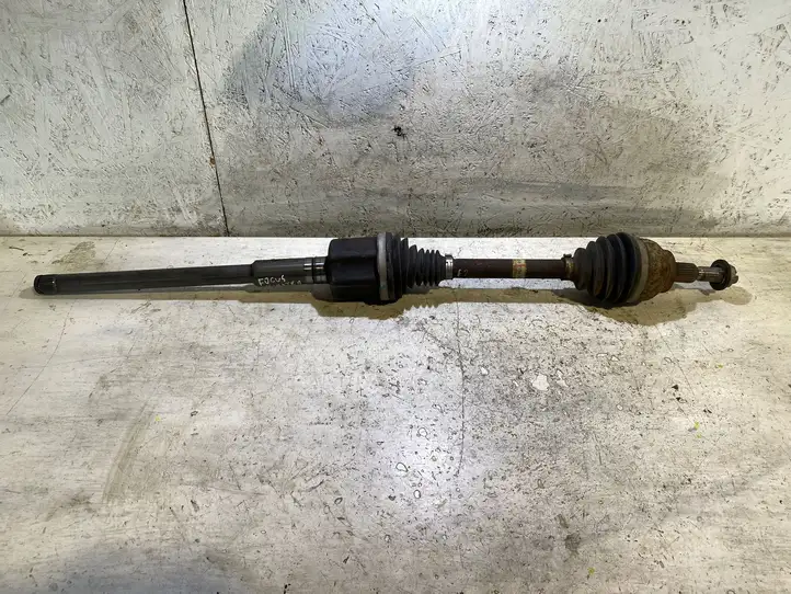 Ford Focus (2011 - 2015) CM583B436AA Передняя полуось — фото 1