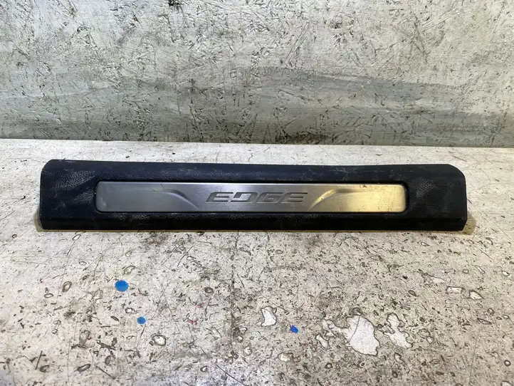 Ford Edge II (2015 - ) FT4BR13201BE Внутренняя отделка переднего порога — фото 1