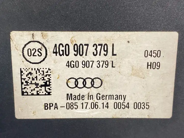 Audi A6 C7 (2011 - 2014) 4G0907379L Блок управления ABS — фото 2