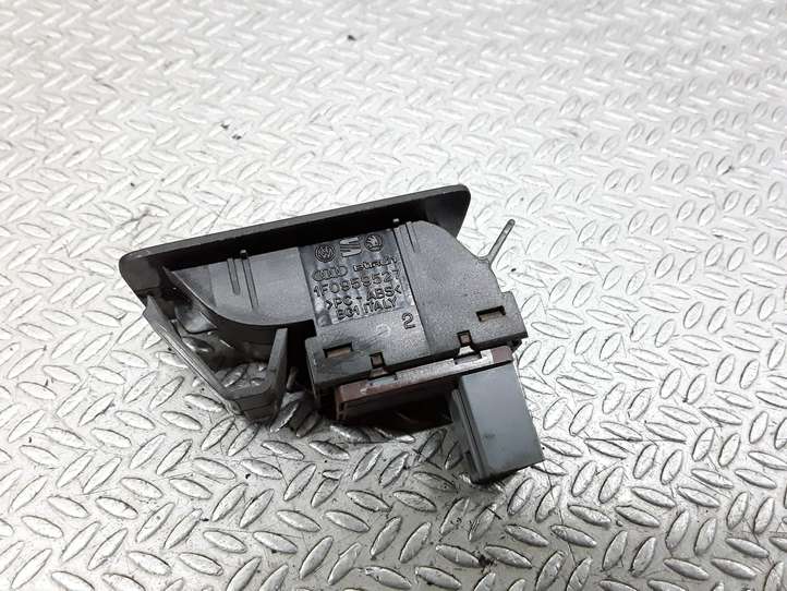Volkswagen Touran I (2003 - 2010)  1F0959527 Включатель открытия топливного бака