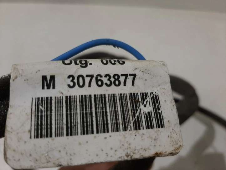 Volvo V70 (2004 - 2007)  30763877 Розетка для прицепа (штепсельное гнездо)