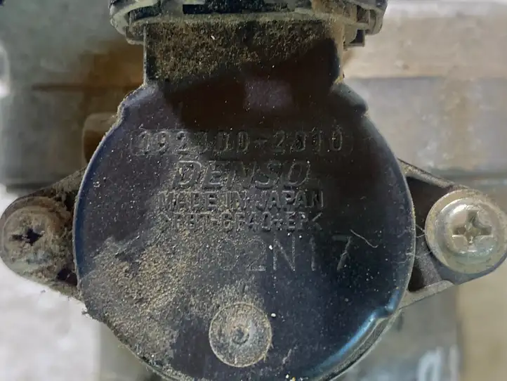 Toyota Hilux (AN10, AN20, AN30) (2004 - 2008) 1923002510 Датчик положения системы подачи воздуха — фото 2