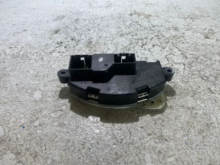 Dodge Durango (2013 - ) CV378002 Резистор печки — фото 2