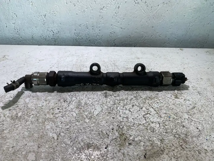 Toyota Corolla Verso AR10 (2004 - 2009) 89458-2608 Магистральная топливная трубка — фото 1