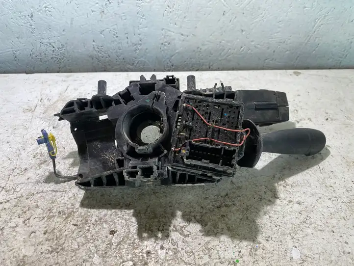 Dacia Sandero (2008 - 2012) 479454698R Датчик угла поворота руля — фото 3