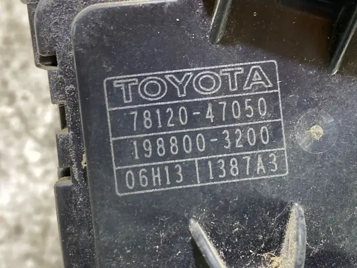 Toyota Prius (XW20) (2003 - 2009) 7812047050 Педаль акселератора — фото 2