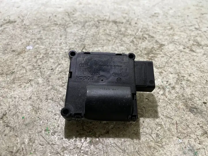 Audi A6 S6 C6 4F (2004 - 2008) 4F0820511A Двигатель задвижки потока воздуха — фото 1