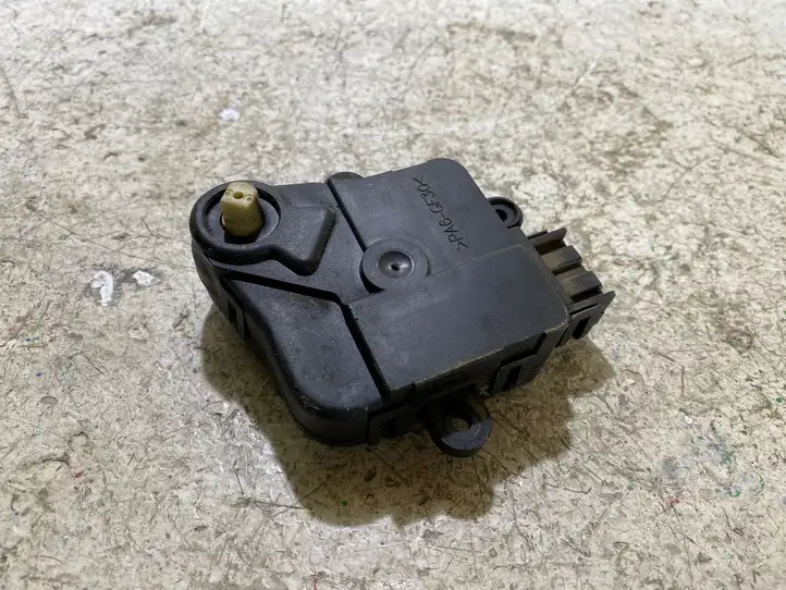 Volkswagen Sharan (2003 - 2010) 7M3907511A Двигатель задвижки потока воздуха — фото 3
