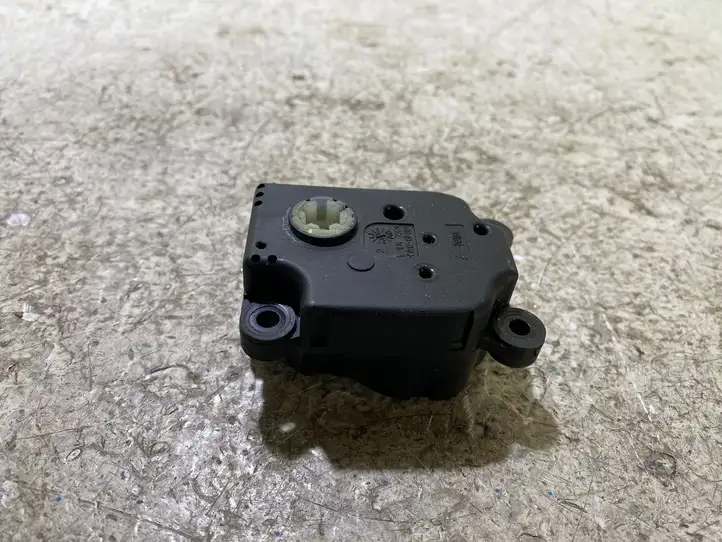 Ford Mondeo Mk III (2000 - 2007) 1S7H19E616AA Двигатель задвижки потока воздуха — фото 3