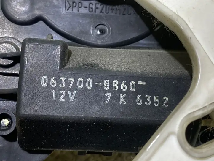 Subaru Outback (2009 - 2014) 0637008860 Двигатель задвижки потока воздуха — фото 3