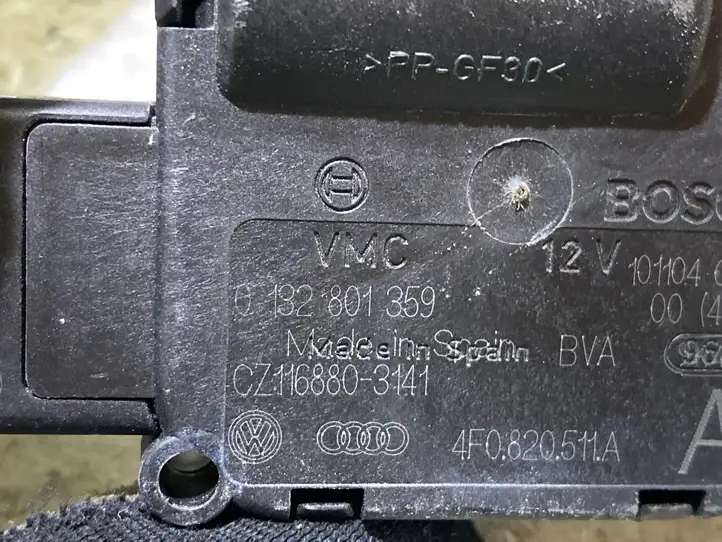 Audi A6 S6 C6 4F (2004 - 2008) 4F0820511A Двигатель задвижки потока воздуха — фото 3