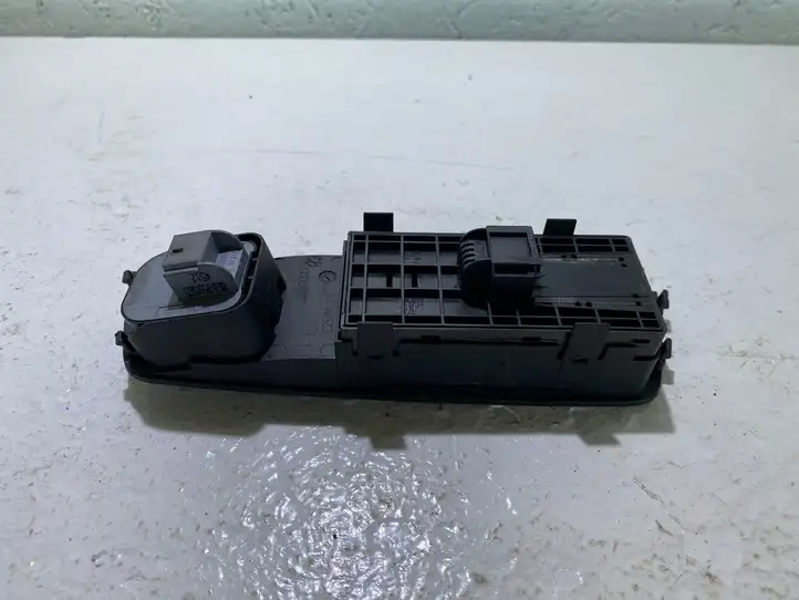 Audi A1 (2010 - 2014) 8K0959851 Кнопка стеклоподъемников — фото 2