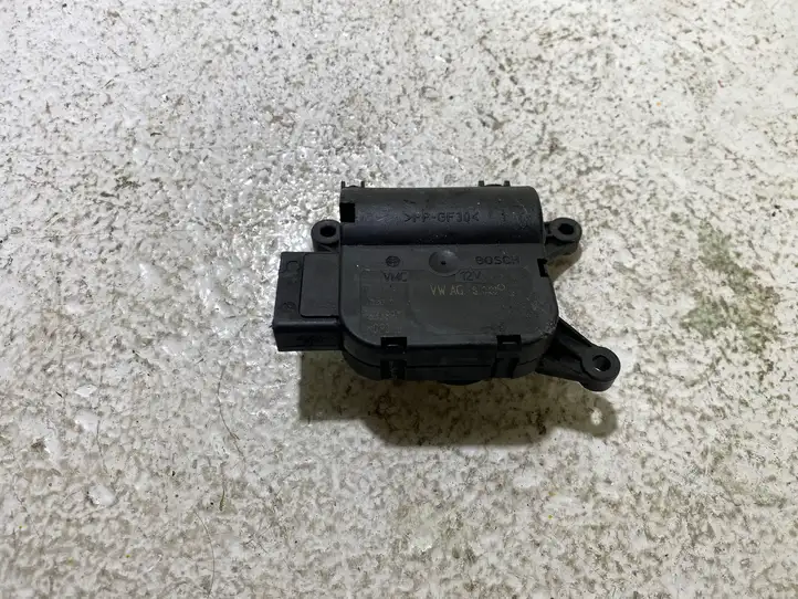 Volkswagen Golf V (2003 - 2009) 0132801345 Двигатель задвижки потока воздуха — фото 1