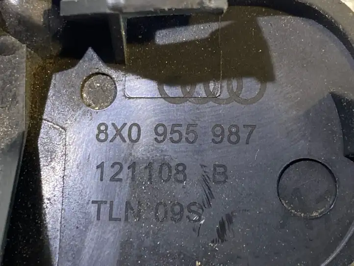 Audi A1 (2010 - 2014) 8X0955987 Форсунка омывателя лобового стекла — фото 3