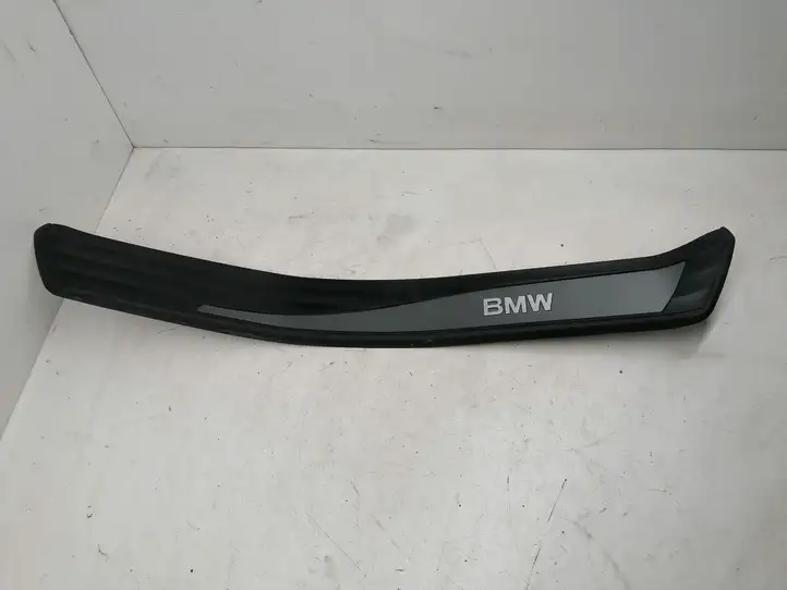 BMW 5 E60 E61 (2004 - 2010) 51477034306 Внутренняя отделка заднего порога — фото 1