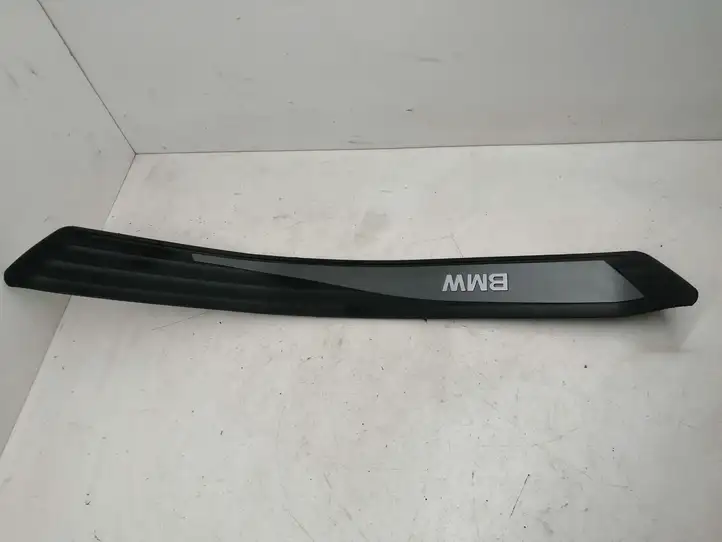 BMW 5 E60 E61 (2004 - 2010) 51477034305 Внутренняя отделка заднего порога — фото 2