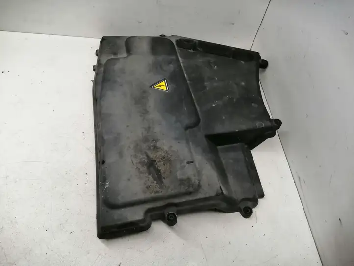 BMW 5 E60 E61 (2004 - 2010) 12907520899 Крышка ящика предохранителей — фото 6