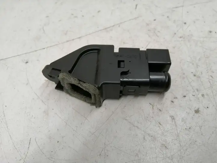 Lexus RX 330 - 350 - 400H (2006 - 2009) 1135800870 Датчик температуры воздуха в салоне — фото 1