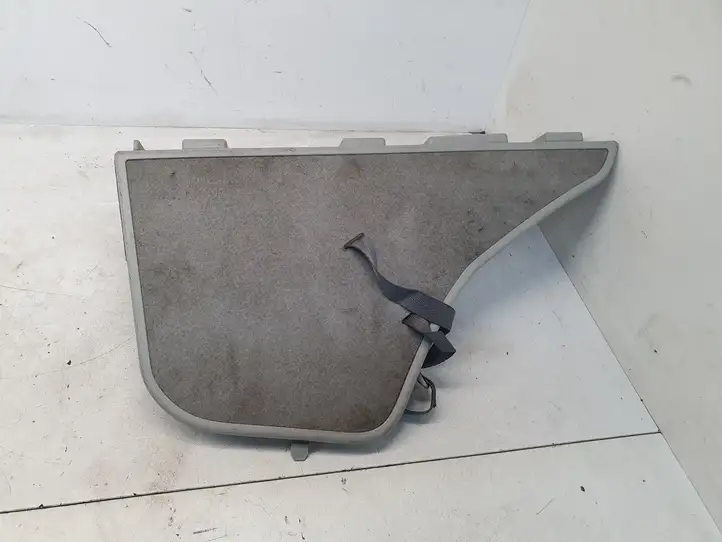 Toyota Prius (XW30) (2009 - 2015) 5849047040 Прочая отделка багажника — фото 1