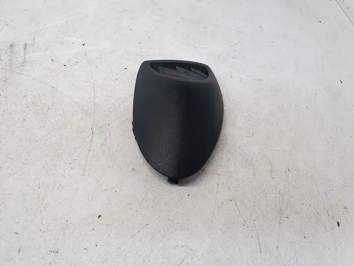 Toyota Yaris (2014 - 2019) 559610D010 Воздушная решетка панели — фото 3