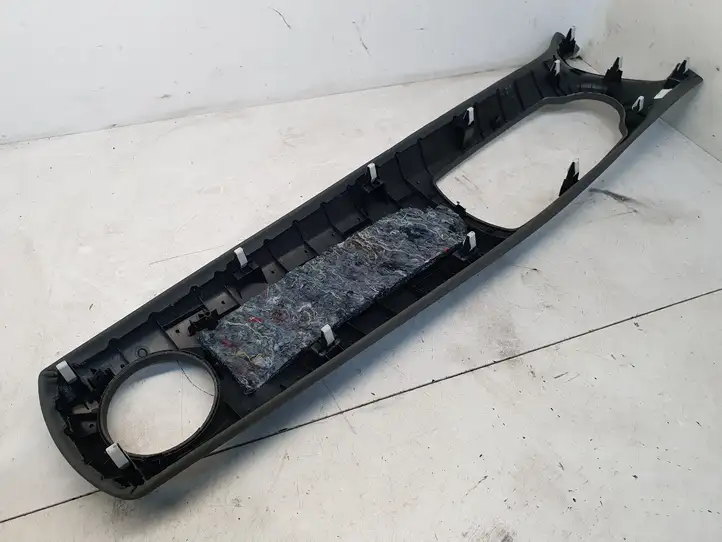 Toyota Yaris (2014 - 2019) 554700D090 Отделка внутренней панели салона — фото 6