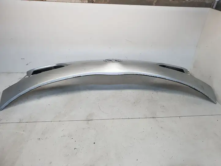 Toyota Yaris (2014 - 2019) 768110DA30 Подсветка номера — фото 2