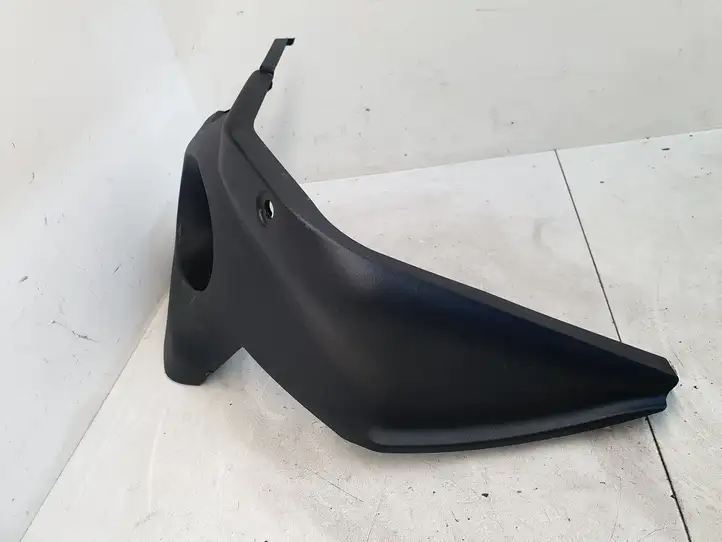 Toyota Yaris (2014 - 2019) 581660D050 Прочие детали салона — фото 4