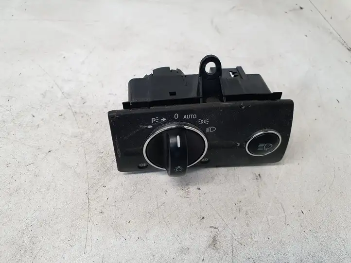 Mercedes-Benz E W211 (2002 - 2009) 2115450104 Включатель фонарей — фото 1