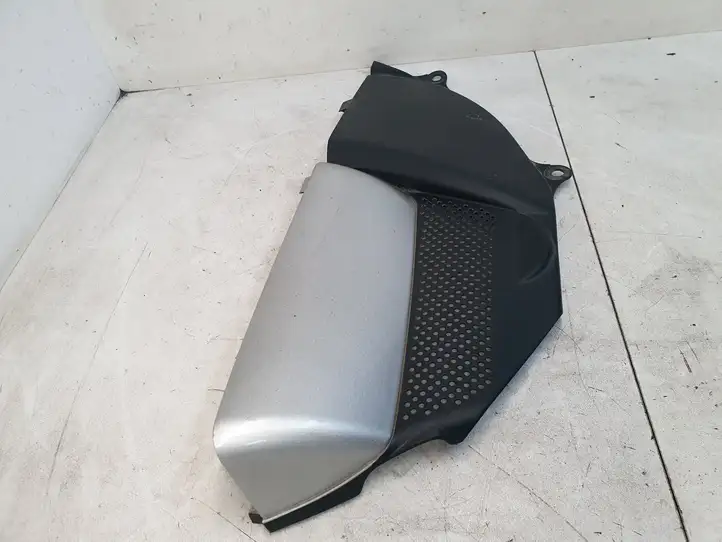 Lexus RX 330 - 350 - 400H (2006 - 2009) 5379648010 Крышка двигателя декоративная — фото 2