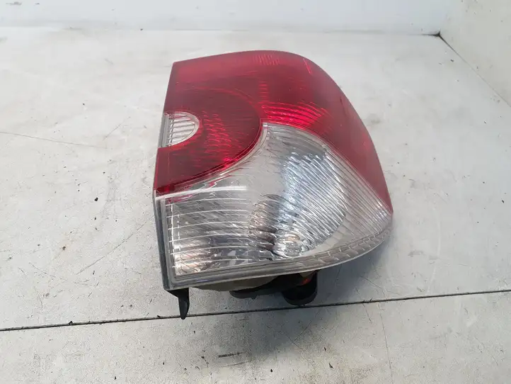 BMW X3 E83 (2003 - 2010) 63216990169 Задний фонарь в кузове — фото 4