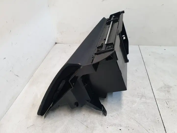 BMW 3 E90 E91 (2005 - 2012) 51167075479 Бардачок в сборе — фото 2
