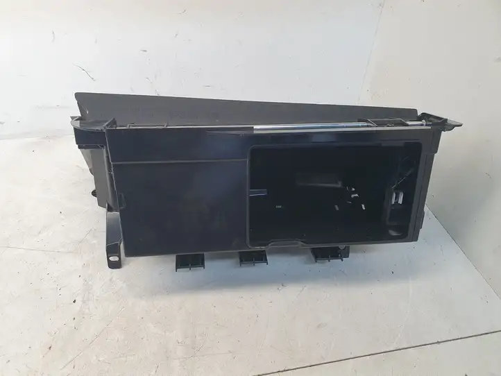 BMW 3 E90 E91 (2005 - 2012) 51167075479 Бардачок в сборе — фото 3