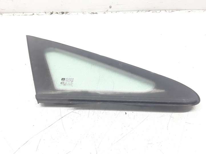 Opel Zafira (2003 - 2006)  43R007951 Треугольное стекло в передней части кузова
