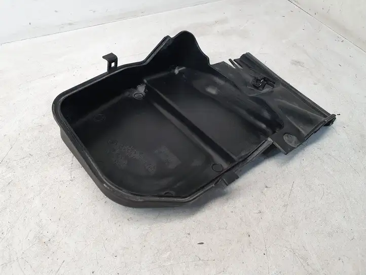 BMW 3 E90 E91 (2005 - 2012) 64316925018 Крышка микрофильтра воздуха — фото 4