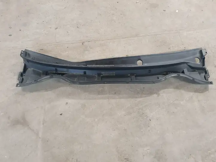 Toyota Auris E180 (2012 - 2018) 5570802470 Жабо стеклоочистителей — фото 1