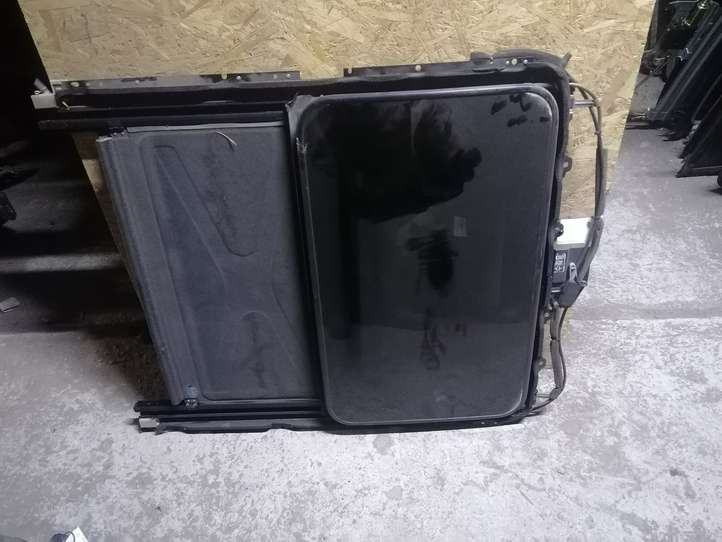 Kia Sorento (2002 - 2006)  050110014 Комплект раздвижной крыши