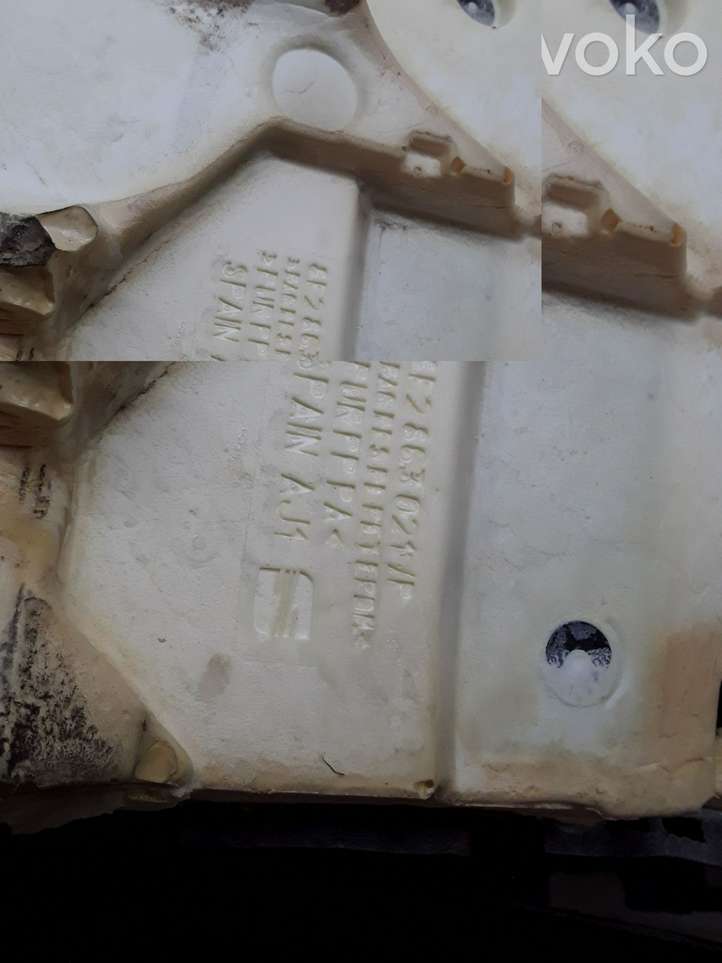 Seat Exeo (3R) (2008 - 2013)  8E2863021 Передний коврик салона