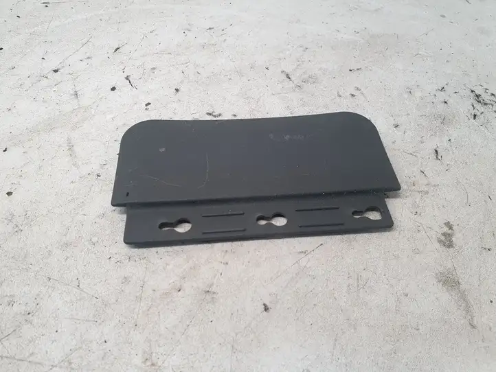 Toyota Prius (XW20) (2003 - 2009) 5849547101 Прочая отделка багажника — фото 3