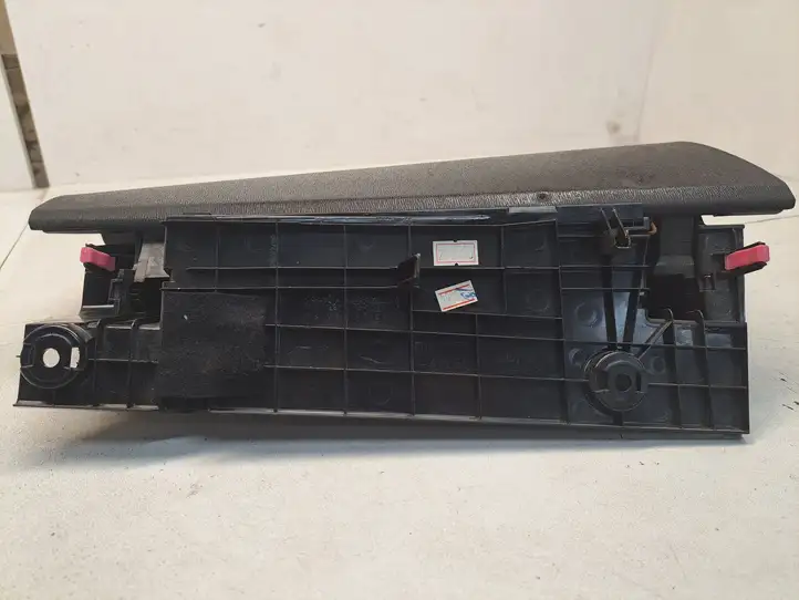 Toyota Prius (XW20) (2003 - 2009) 5553147050 Крышка бардачка — фото 4