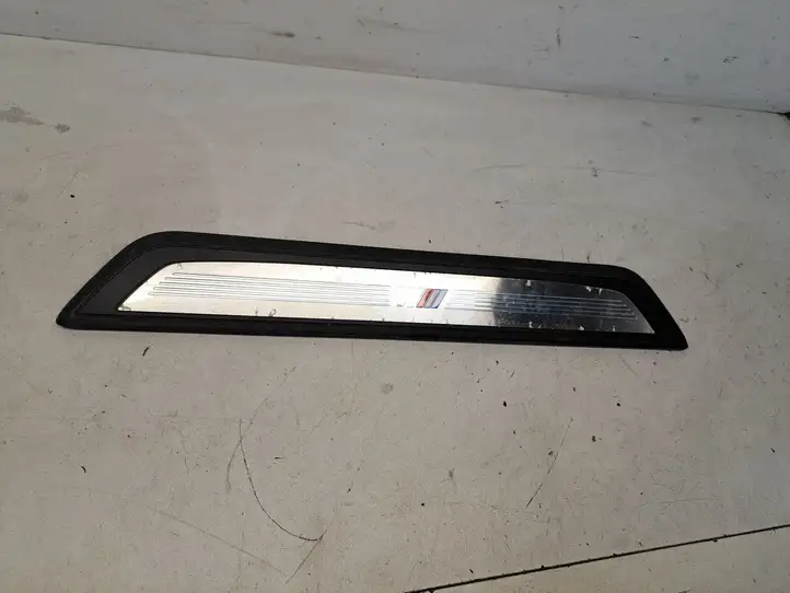 BMW 7 F01 (2008 - 2016) 51477181011 Внутренняя отделка переднего порога — фото 1